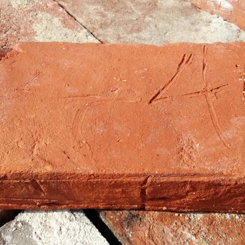 Ziegel im Klosterformat 7cm x 30cm x 15cm