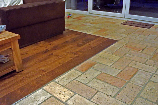 Ziegelfliesenmanufaktur | Ziegelfliesen als Wand- und Bodenfliesen - Beispiele und Referenzen