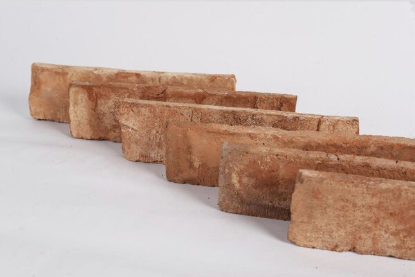 Ziegelfliesenmanufaktur | Ziegelriemchen und Winkelriemchen für die Wand | Backsteintyp Stettin