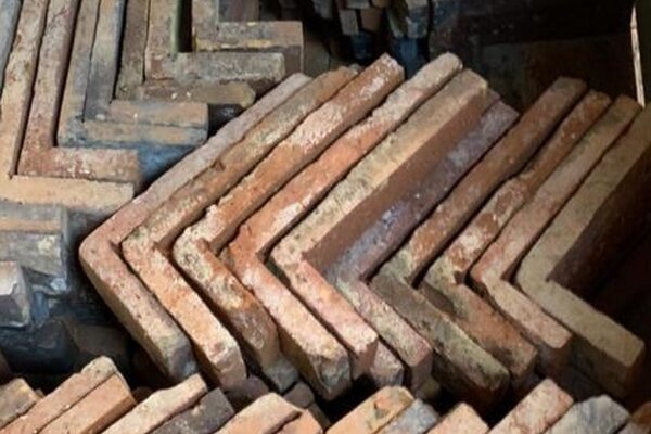 Ziegelfliesenmanufaktur | Winkelriemchen als passendes Eckmodul für alle Backsteinriemchen